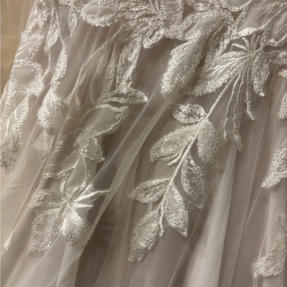 Vow’d “Faithful” Wedding Dress - New with tags! - Picture 7 of 9